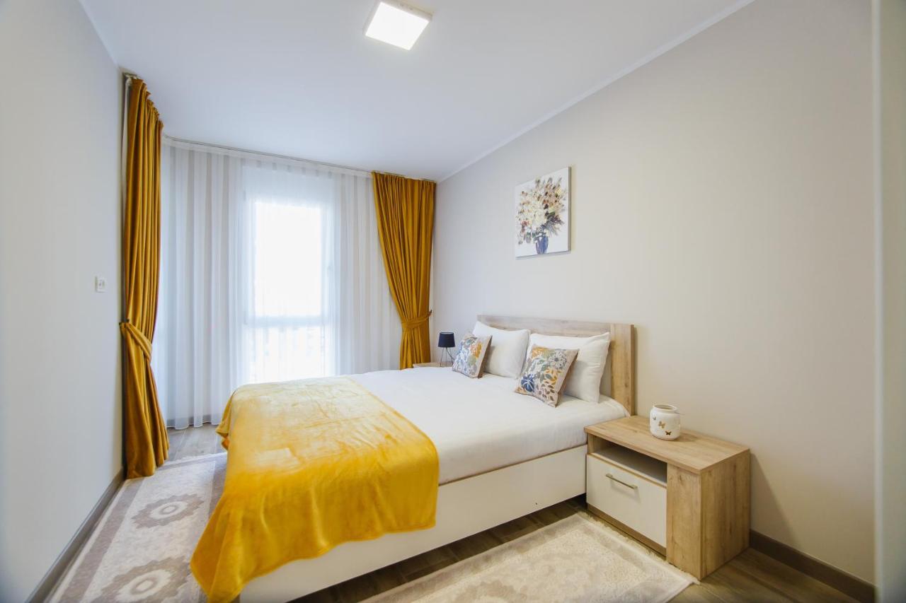Cappuccino Colors At West Residence Oradea Exteriér fotografie